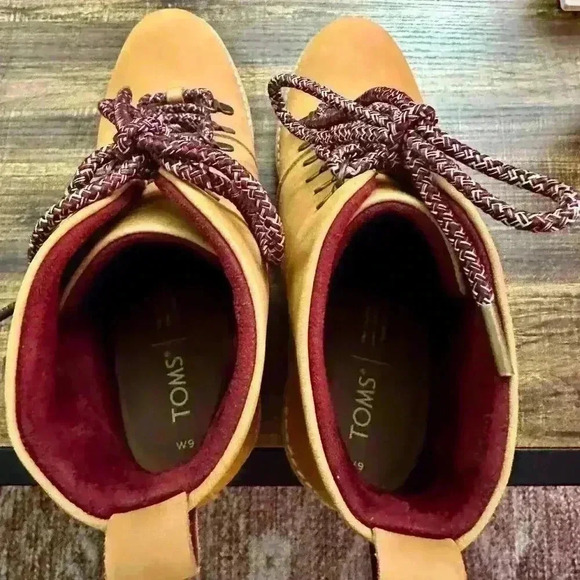 - TOMS Melrose Wedge Boots • SIZE 9 - Picture 6 of 7